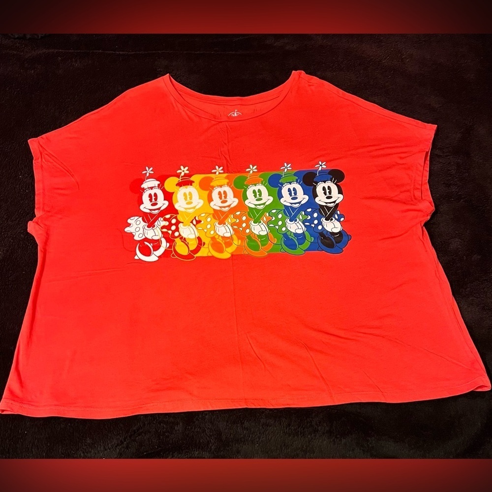 EUC WDW Park Original Women’s 1x Short Sleeve Shirt
